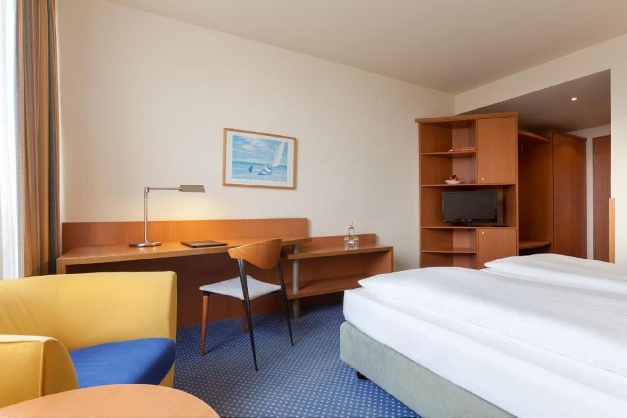 Hotel Vienna House By Wyndham Baltic Stralsund Esterno foto