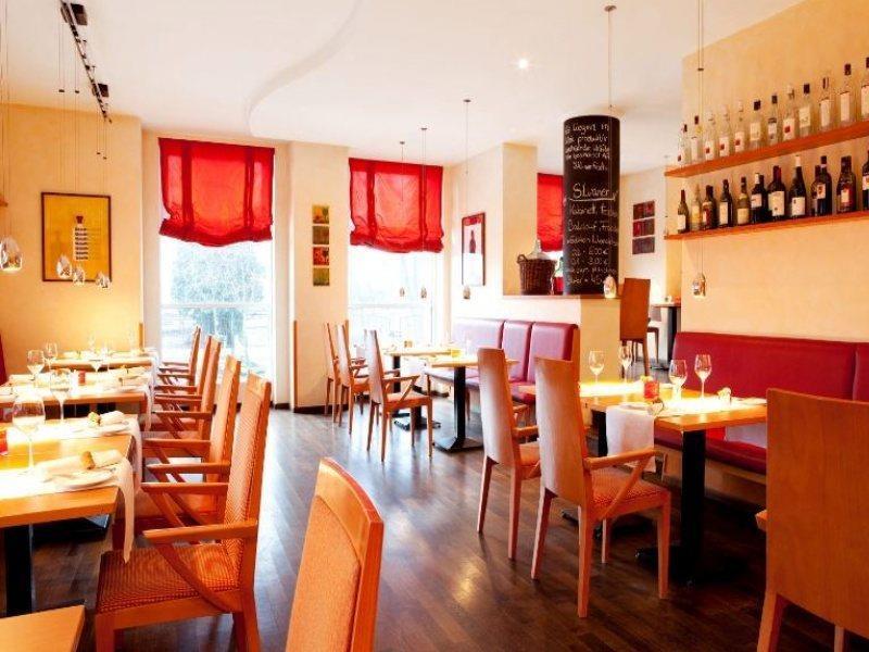 Hotel Vienna House By Wyndham Baltic Stralsund Esterno foto