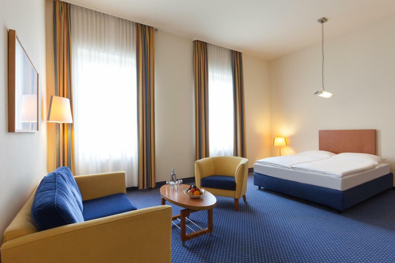 Hotel Vienna House By Wyndham Baltic Stralsund Esterno foto