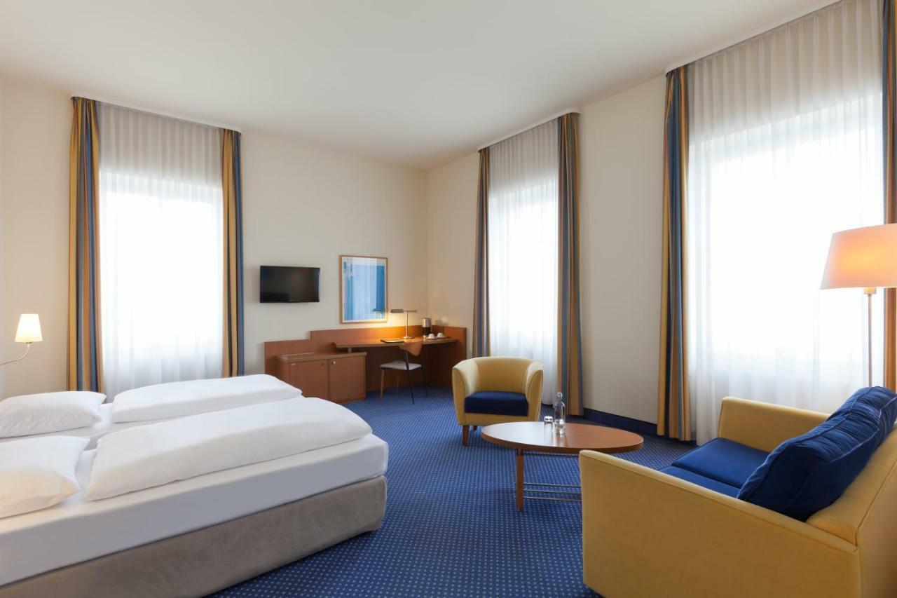Hotel Vienna House By Wyndham Baltic Stralsund Esterno foto